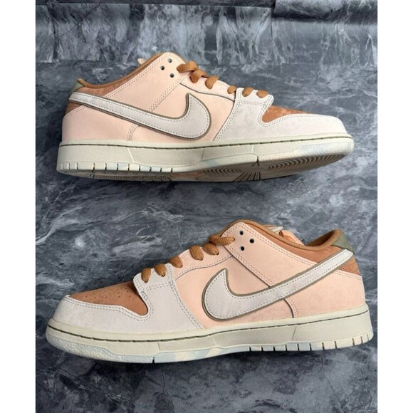 New Nike SB Dunk Low PRM \
